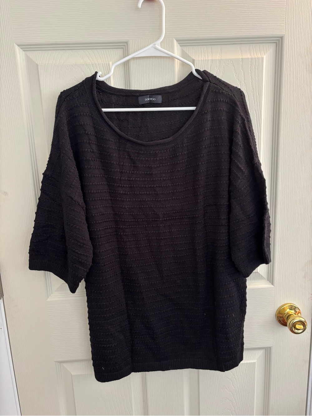 Black Textured Knit Women’s Sweater L